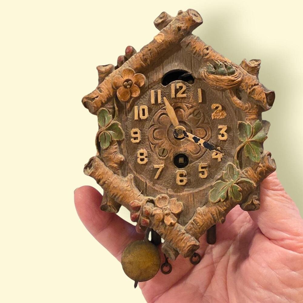 1930s vintage bird nest miniature cuckoo pendulette clock as is